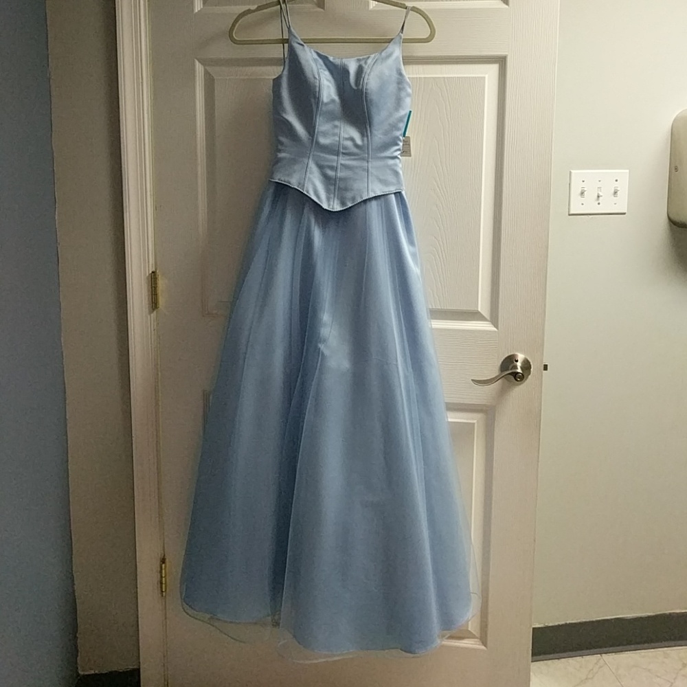 Blue prom dress